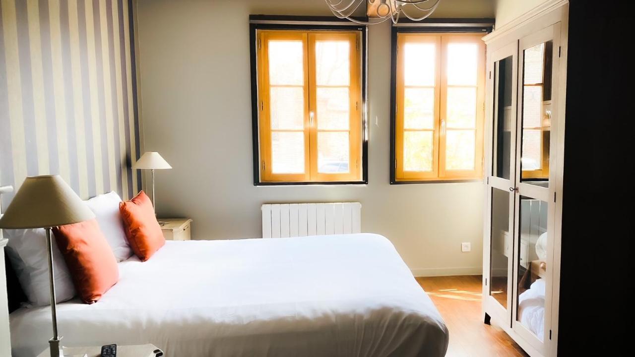 Hotel La Licorne & Spa Lyons-la-Forêt Exteriér fotografie