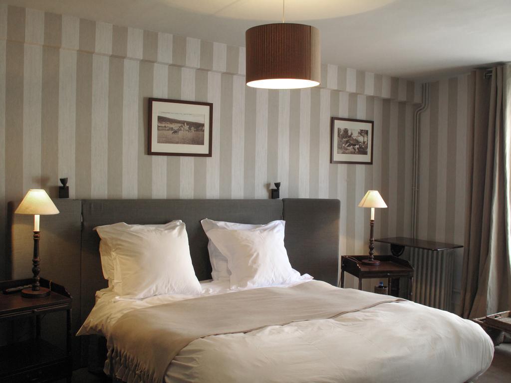 Hotel La Licorne & Spa Lyons-la-Forêt Pokoj fotografie